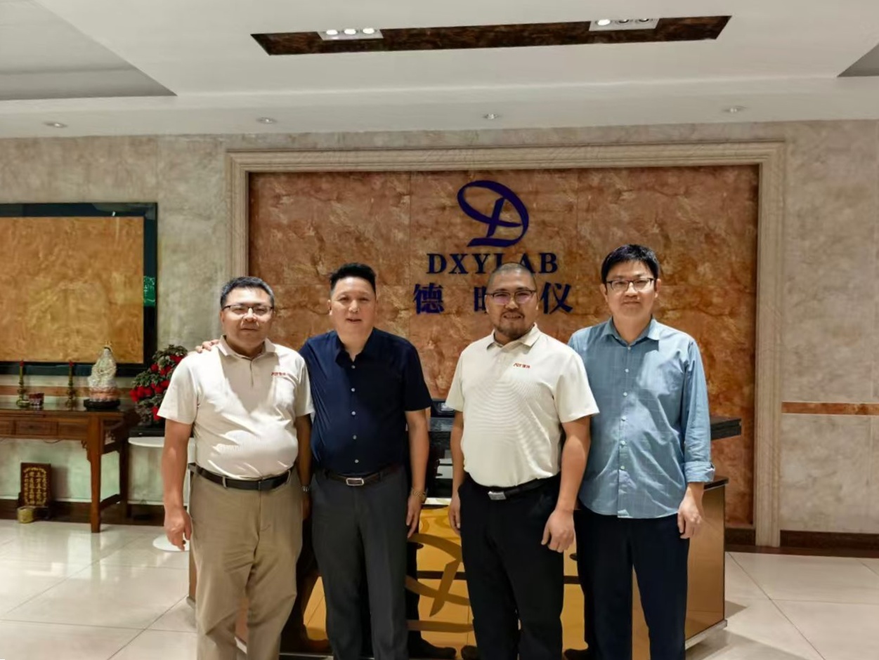 1762164617737027.jpg 1762164617737027.jpg